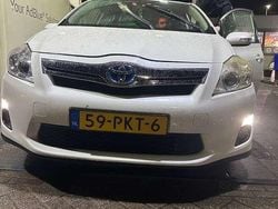 Gebruikt 2011 Toyota Auris Hybrid Executive Sedan | € 6.500 (Eerlijke prijs)
