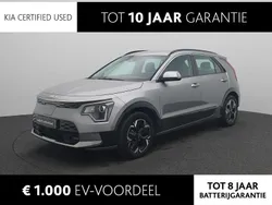 Grijs Gebruikt 2022 Kia Niro SUV | € 31.940 (Duur)