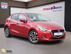 Rood Gebruikt 2016 Mazda 2 Hatchback | € 8.450 (Goede deal)