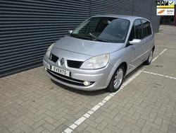 Grijs Gebruikt 2007 Renault Scénic II MPV | € 1.950 (Eerlijke prijs)