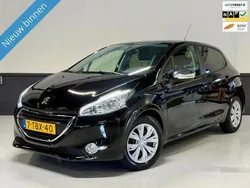 Zwart Gebruikt 2014 Peugeot 208 Hatchback | € 4.990 (Eerlijke prijs)