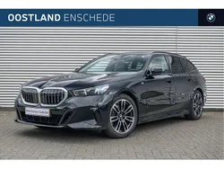 Zwart Gebruikt 2024 BMW 520 M Sport Stationwagen | € 68.950
