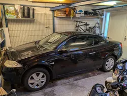 Zwart Gebruikt 2005 Renault Mégane Cabriolet Cabriolet | € 500