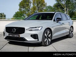 Grijs Gebruikt 2024 Volvo V60 Plus Stationwagen | € 54.995 (Duur)