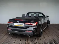 Zwart Gebruikt 2022 BMW 420 Comfort Edition Cabriolet | € 51.995 (Eerlijke prijs)