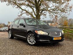 Zwart Gebruikt 2011 Jaguar XF Luxury Sedan | € 3.750 (Eerlijke prijs)