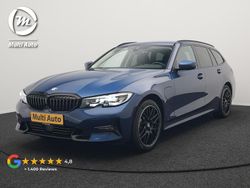 Blauw Gebruikt 2021 BMW 330 Executive Stationwagen | € 27.740 (Goede deal)