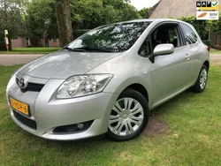 Grijs Gebruikt 2008 Toyota Auris Sol Hatchback | € 3.499 (Eerlijke prijs)