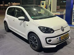 Wit Gebruikt 2015 VW up! Hatchback | € 8.450 (Eerlijke prijs)