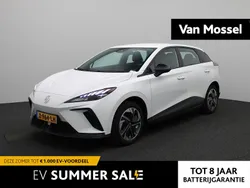 Wit Gebruikt 2023 MG MG4 EV Hatchback | € 19.995 (Eerlijke prijs)