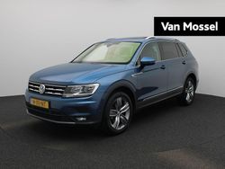 Blauw Gebruikt 2020 VW Tiguan Comfortline SUV | € 27.900 (Eerlijke prijs)