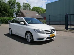 Wit Gebruikt 2013 Mercedes B180 Prestige MPV | € 7.250 (Eerlijke prijs)