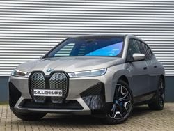 Grijs Gebruikt 2024 BMW iX Executive SUV | € 77.875 (Goede deal)