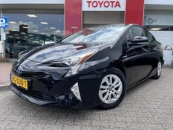 Zwart Gebruikt 2017 Toyota Prius Hatchback | € 16.940 (Goede deal)