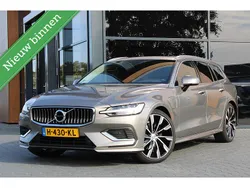 Grijs Gebruikt 2020 Volvo V60 Inscription Stationwagen | € 27.450 (Eerlijke prijs)