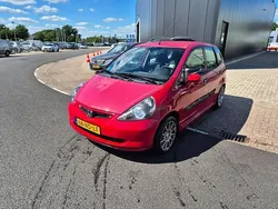Rood Gebruikt 2003 Honda Jazz LS Hatchback | € 999 (Goede deal)