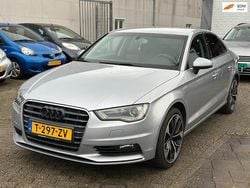 Grijs Gebruikt 2014 Audi A3 Ambition Sedan | € 9.949 (Super prijs)