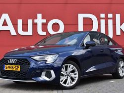 Blauw, metallic lak Gebruikt 2022 Audi A3 S-Line Sedan | € 30.900 (Super prijs)