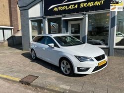 Wit Gebruikt 2015 Seat Leon ST FR Stationwagen | € 12.599 (Goede deal)