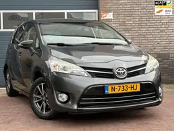 Grijs Gebruikt 2014 Toyota Verso Business Edition MPV | € 11.940 (Goede deal)