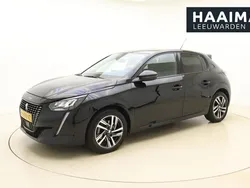 Zwart Gebruikt 2022 Peugeot 208 Allure Hatchback | € 20.945 (Eerlijke prijs)