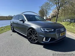 Grijs Gebruikt 2019 Audi A4 S-Line Stationwagen | € 23.450 (Super prijs)