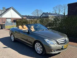 Grijs Gebruikt 2011 Mercedes E200 Avantgarde Cabriolet | € 11.950 (Eerlijke prijs)