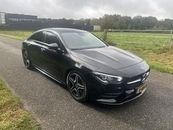 Zwart Gebruikt 2019 Mercedes CLA200 AMG Sedan | € 23.950 (Eerlijke prijs)