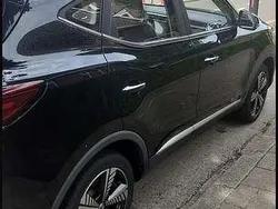 Gebruikt 2019 MG ZS Luxury Sedan | € 13.000 (Eerlijke prijs)