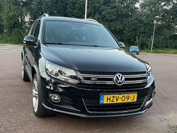 Zwart Gebruikt 2012 VW Tiguan Comfortline SUV | € 10.500 (Eerlijke prijs)