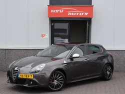 Grijs Gebruikt 2012 Alfa Romeo Giulietta Quadrifoglio Verde Hatchback | € 10.450 (Eerlijke prijs)
