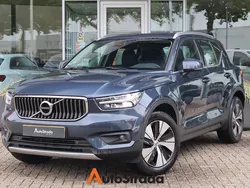 Blauw, metallic lak Gebruikt 2020 Volvo XC40 Business Edition SUV | € 25.700 (Goede deal)