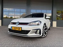 Wit Gebruikt 2017 VW Golf VII GTI Stationwagen | € 24.500 (Duur)