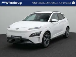 Wit Gebruikt 2024 Hyundai Kona SUV | € 32.425 (Super prijs)