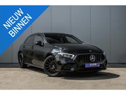 Zwart Gebruikt 2021 Mercedes A250 Business Hatchback | € 29.250 (Goede deal)