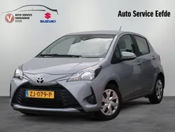 Grijs Gebruikt 2019 Toyota Yaris Comfort Hatchback | € 12.399 (Eerlijke prijs)