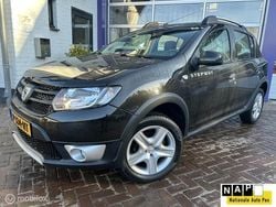Zwart Gebruikt 2013 Dacia Sandero Stepway Ambiance Hatchback | € 6.999 (Eerlijke prijs)