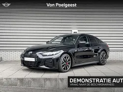 Saphirschwarz metallic (475) (zwart metallic) Gebruikt 2025 BMW 420 M Sport Coupé | € 78.824