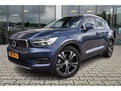 Blauw, metallic lak Gebruikt 2020 Volvo XC40 Inscription SUV | € 31.900 (Goede deal)