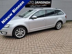 Grijs Gebruikt 2013 Skoda Octavia Business Line Stationwagen | € 7.995 (Eerlijke prijs)