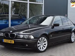 Zwart Gebruikt 2002 BMW 520 Lifestyle Sedan | € 3.499 (Iets duurder)