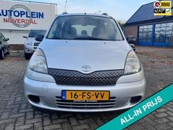 Grijs Gebruikt 2000 Toyota Yaris Verso Luna MPV | € 2.450 (Eerlijke prijs)