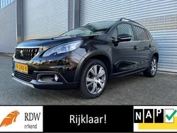 Zwart Gebruikt 2019 Peugeot 2008 Allure SUV | € 14.995 (Eerlijke prijs)
