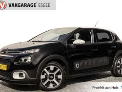 Zwart Gebruikt 2018 Citroën C3 PureTech Hatchback | € 16.945 (Iets duurder)