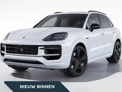 Wit Nieuw 2024 Porsche Cayenne SUV | € 161.654 (Super prijs)