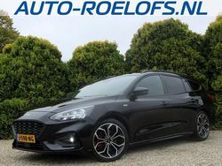 Zwart Gebruikt 2020 Ford Focus Business Edition Stationwagen | € 18.390 (Eerlijke prijs)