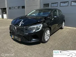 Zwart Gebruikt 2022 Renault Clio V Zen Hatchback | € 5.950
