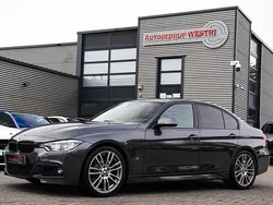 Grijs Gebruikt 2016 BMW 330 Executive Sedan | € 17.775 (Goede deal)