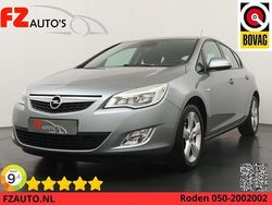 Grijs Gebruikt 2010 Opel Astra Edition Hatchback | € 4.445 (Eerlijke prijs)
