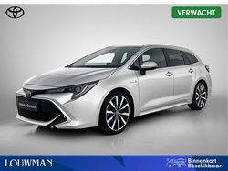 Zilver metallic Gebruikt 2020 Toyota Corolla Executive Stationwagen | € 25.950 (Eerlijke prijs)